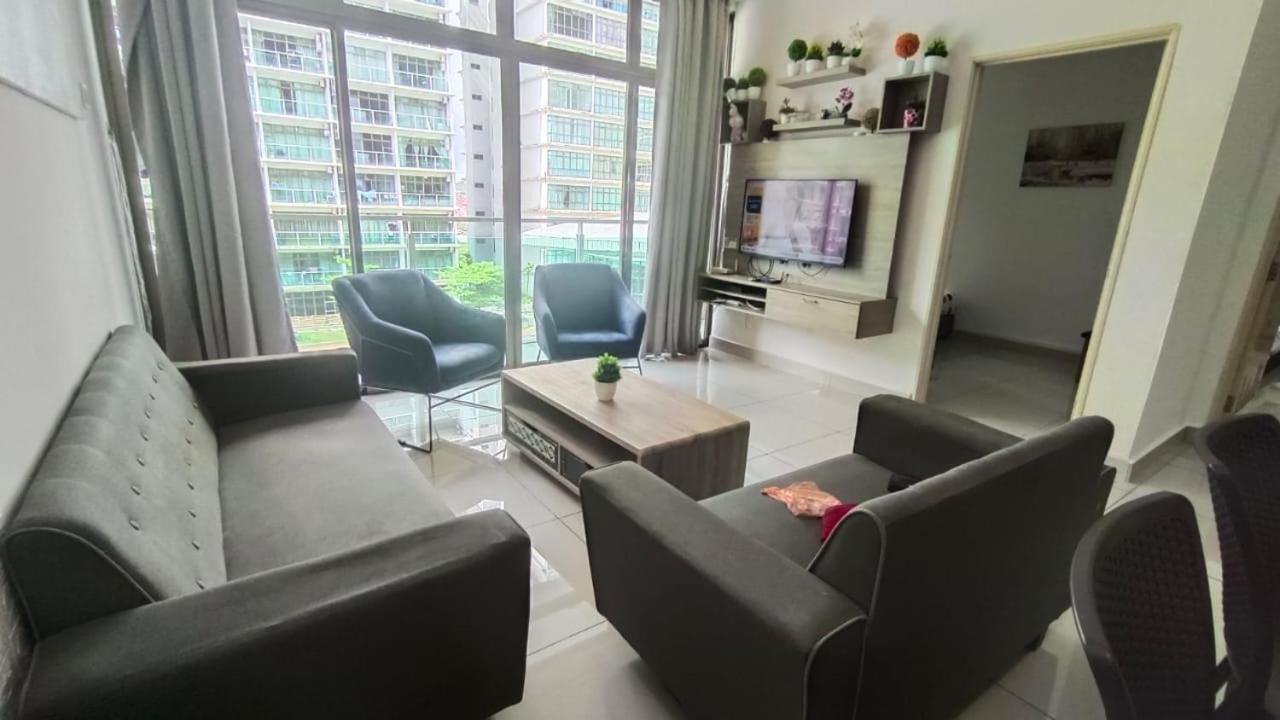 Palazio Condo Джохор-Бару Экстерьер фото
